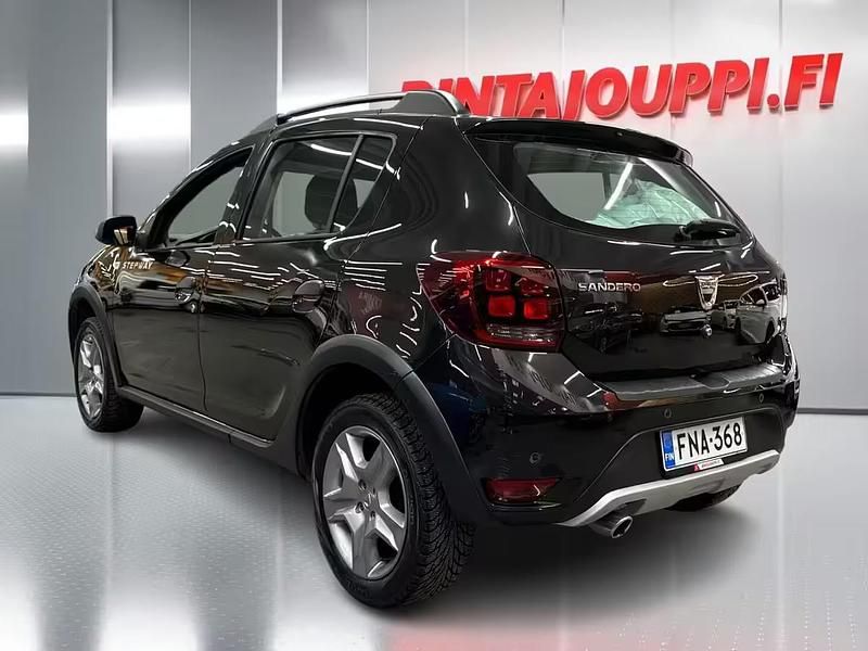 Käytetty Dacia Sandero Stepway 90 HP (66 kW) 2018 Viistoperä