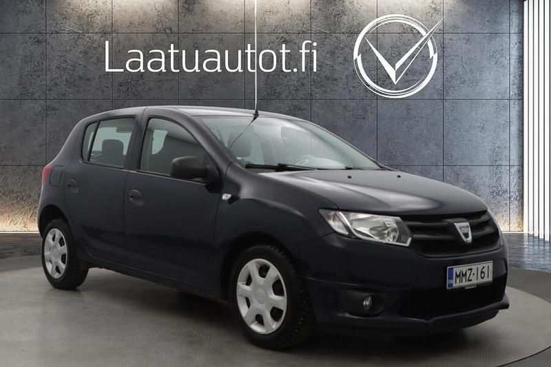 Käytetty Dacia Sandero 90 HP (66 kW) 2015 Viistoperä