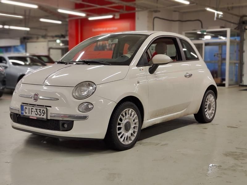 Käytetty 2011 Fiat 500 Viistoperä | 6 350 € (Perustarjous) - Kuva 1/4