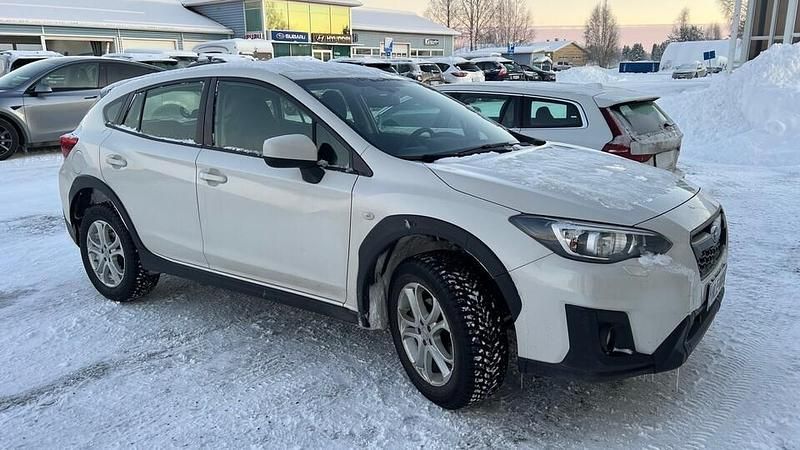 Valkoinen Käytetty 2018 Subaru XV Katumaasturi | 14 900 € - Kuva 1/4
