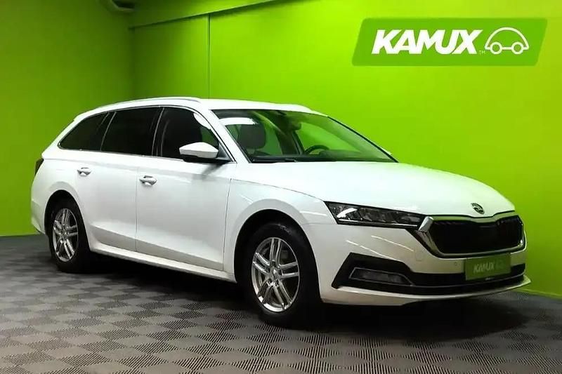 Valkoinen Käytetty 2021 Skoda Octavia First Edition Farmari | 22 890 € (Perustarjous) - Kuva 1/4