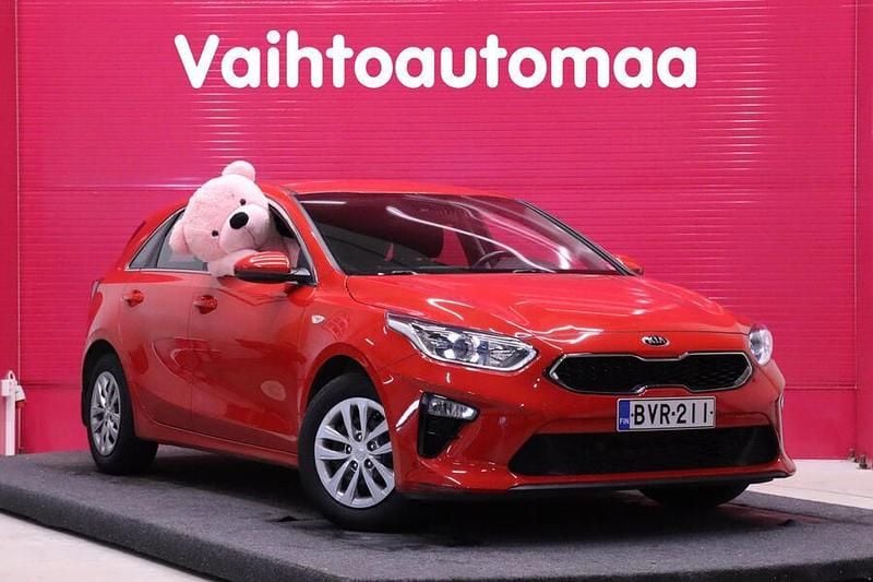 Käytetty Kia Ceed LX 140 HP (102 kW) 2019 Viistoperä