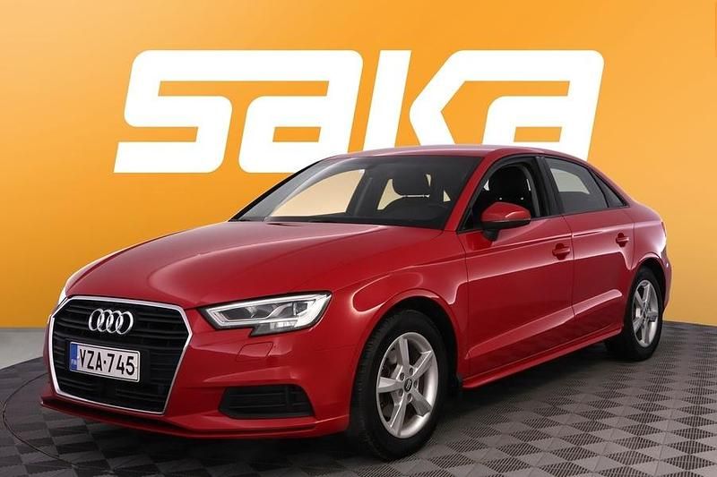 Käytetty Audi A3 Business 150 HP (110 kW) 2017 Sedan