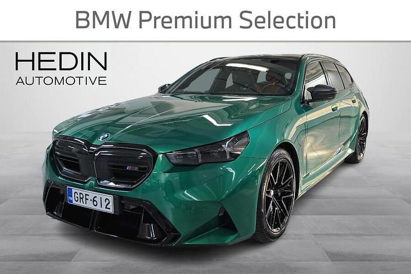 Vihreä Käytetty 2025 BMW M5 Farmari | 158 900 € - Kuva 1/3