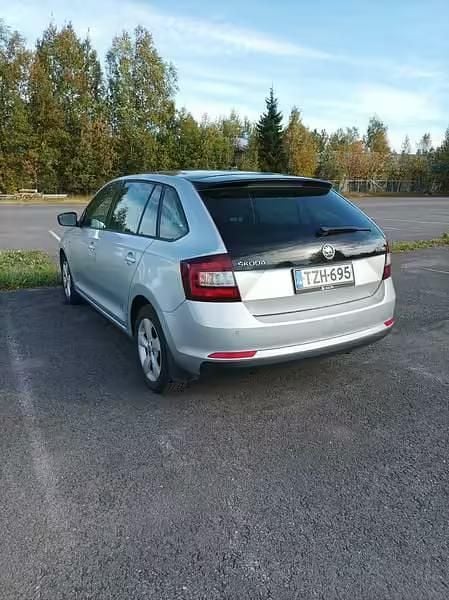 Käytetty Ford Fiesta Trend+ 95 HP (69 kW) 2014 Hopea Viistoperä