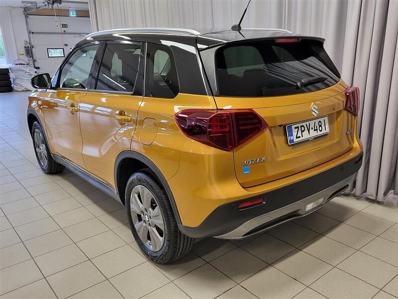 Uusi Suzuki Vitara GL 109 HP (80 kW) 2025 Keltainen Katumaasturi