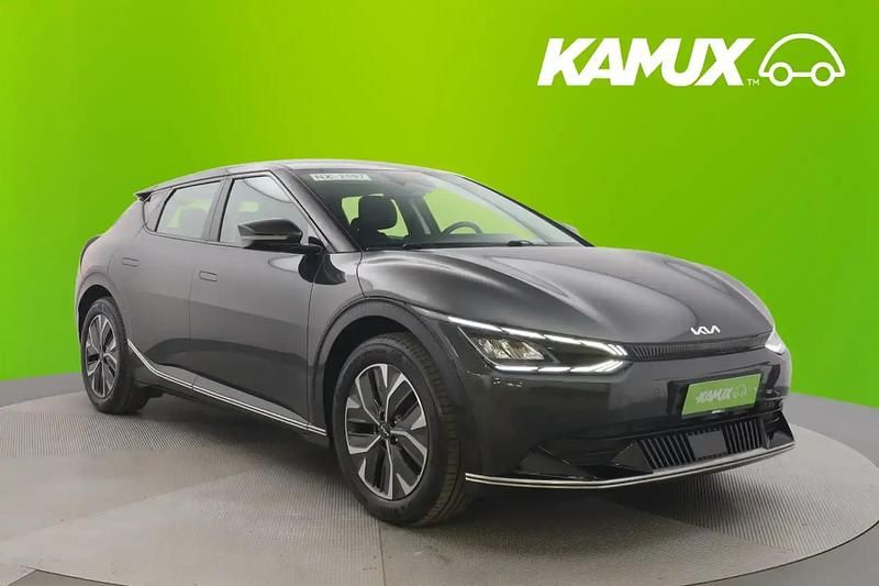Hopea / harmaa Käytetty 2022 Kia EV6 Katumaasturi | 30 660 € (Perustarjous) - Kuva 1/4