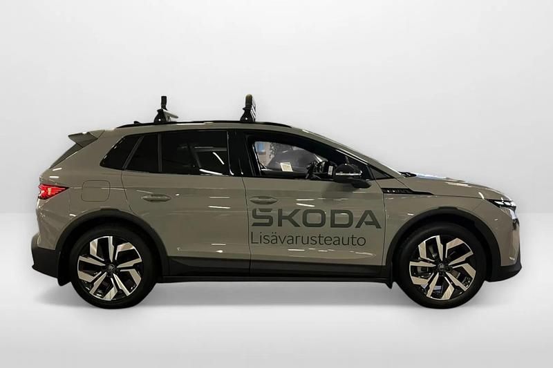 Uusi Skoda Elroq SportLine 210 kW (286 HP) 2025 Harmaa Katumaasturi
