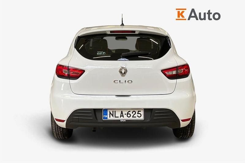 Käytetty Renault Clio IV Zen 90 HP (66 kW) 2018 Valkoinen Viistoperä
