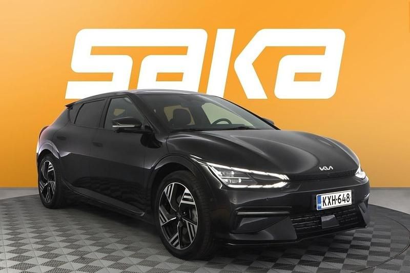 Käytetty 2022 Kia EV6 GT-Line Katumaasturi | 32 400 € (Perustarjous) - Kuva 1/3