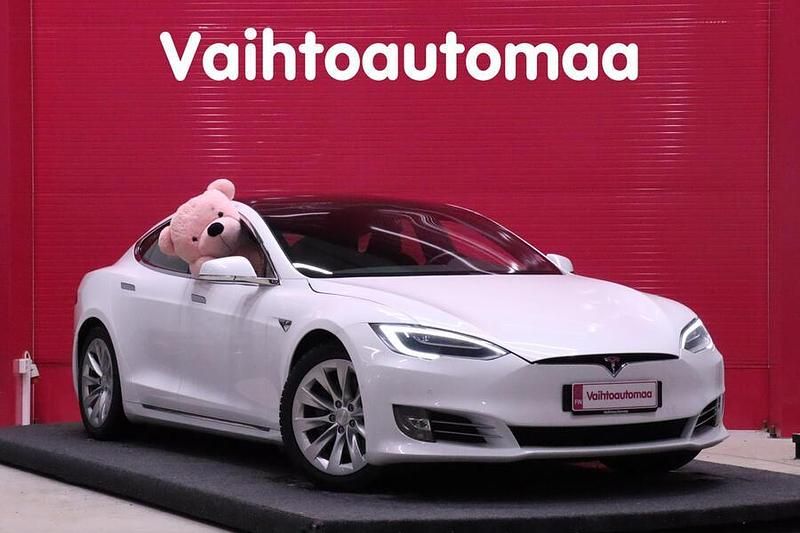 Käytetty 2020 Tesla Model S Viistoperä | 35 750 € (Hyvä tarjous) - Kuva 1/3