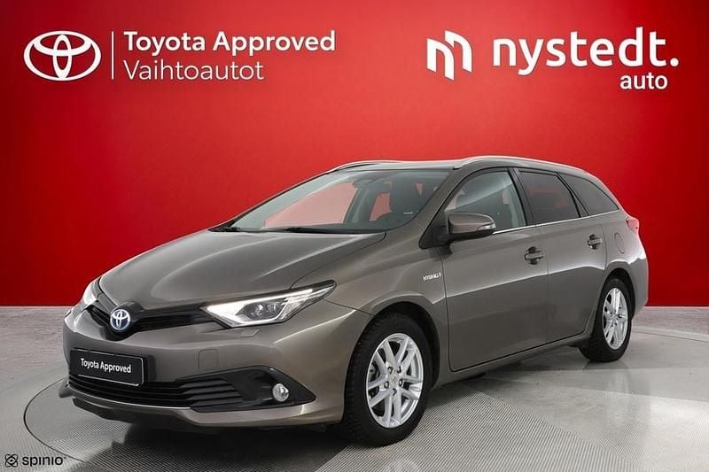 Harmaa Käytetty 2017 Toyota Auris Touring Sports Active Farmari | 17 500 € (Perustarjous) - Kuva 1/3