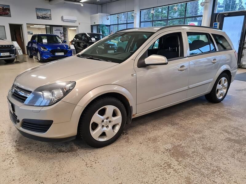 Hopea Käytetty 2006 Opel Astra Enjoy Farmari | 3 490 € (Perustarjous) - Kuva 1/4