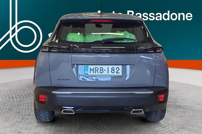 Käytetty Peugeot 2008 Active 131 HP (96 kW) 2024 Katumaasturi
