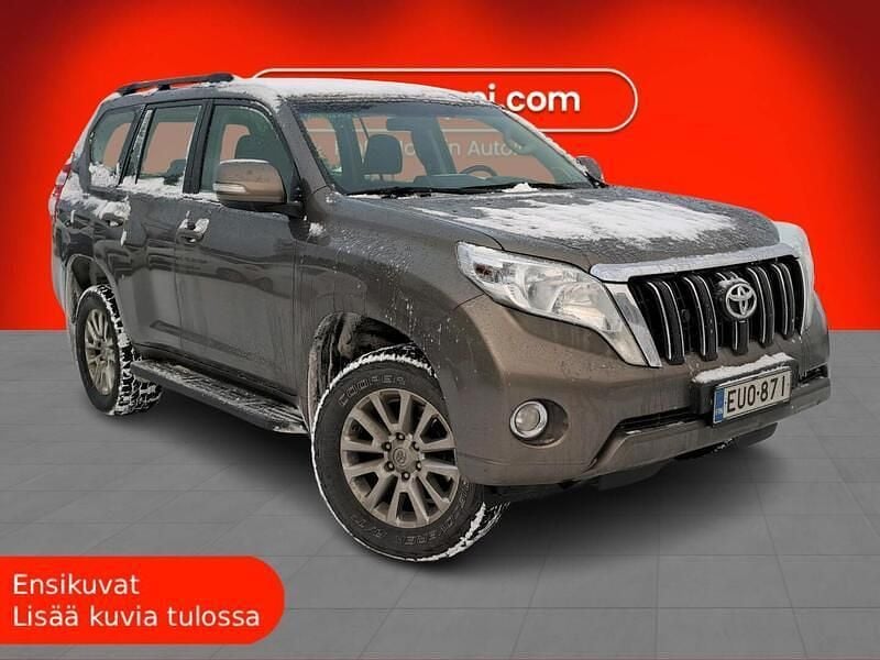 Käytetty 2017 Toyota Land Cruiser Active Katumaasturi | 54 790 € (Hyvä tarjous) - Kuva 1/3