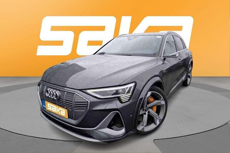 Käytetty 2023 Audi e-tron Katumaasturi | 47 900 € (Perustarjous) - Kuva 1/4