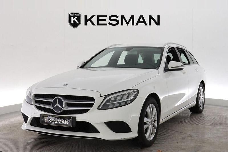 Käytetty 2019 Mercedes C180 Farmari | 18 980 € (Perustarjous) - Kuva 1/4