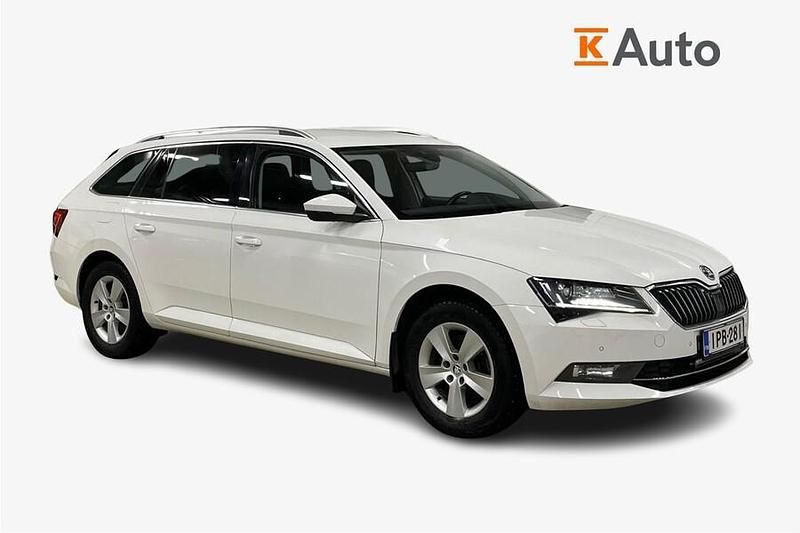 Käytetty 2018 Skoda Superb Elegance Farmari | 13 800 € (Hyvä tarjous) - Kuva 1/3