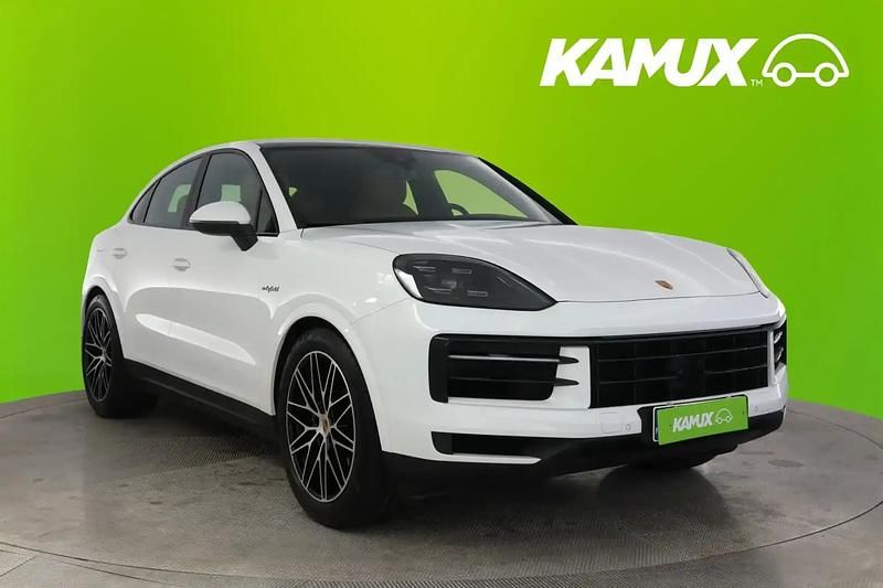 Käytetty Porsche Cayenne 471 HP (346 kW) 2024 Valkoinen Katumaasturi