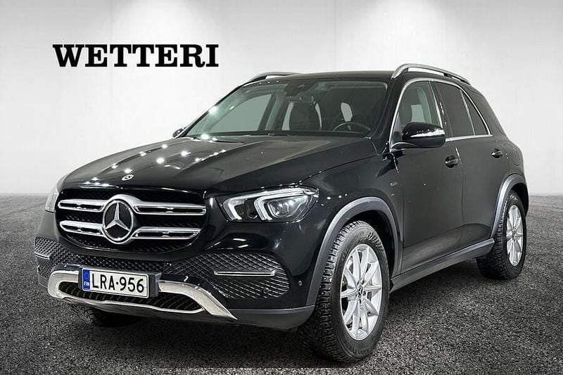 Musta Käytetty 2021 Mercedes GLE350 Katumaasturi | 48 500 € (Perustarjous) - Kuva 1/3