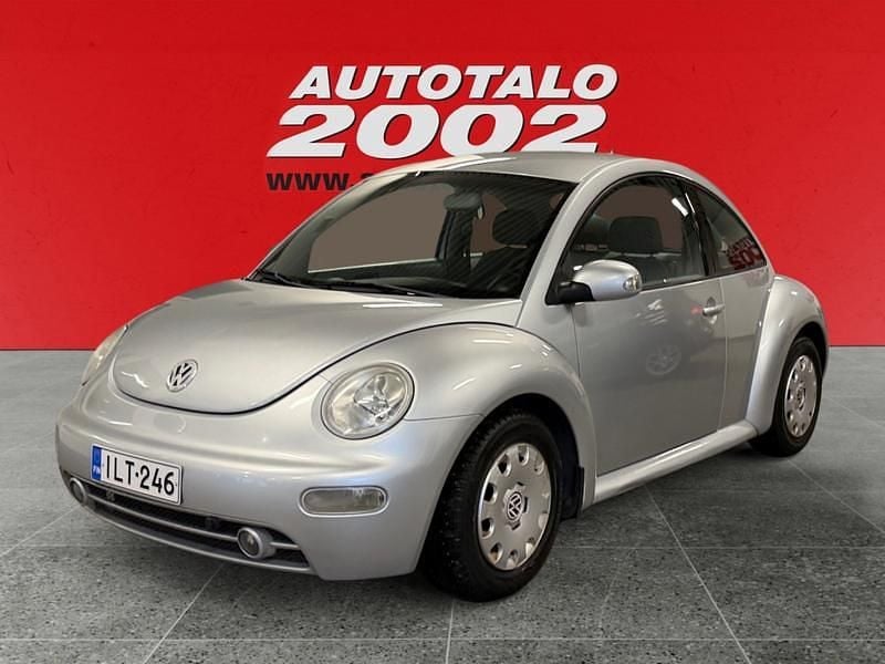 Käytetty VW New Beetle 102 HP (75 kW) 2005 Harmaa Viistoperä