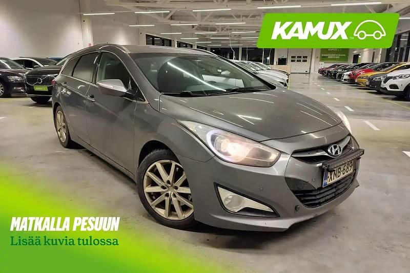 Hopea / harmaa Käytetty 2013 Hyundai i40 Style Farmari | 7 280 € (Perustarjous) - Kuva 1/4