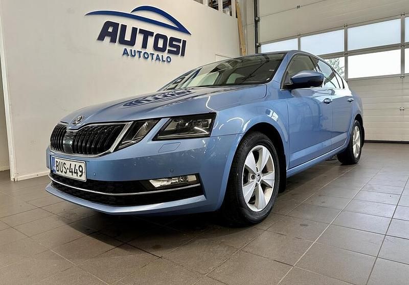 Sininen Käytetty 2017 Skoda Octavia Style Viistoperä | 12 390 € (Hieman kallis) - Kuva 1/4