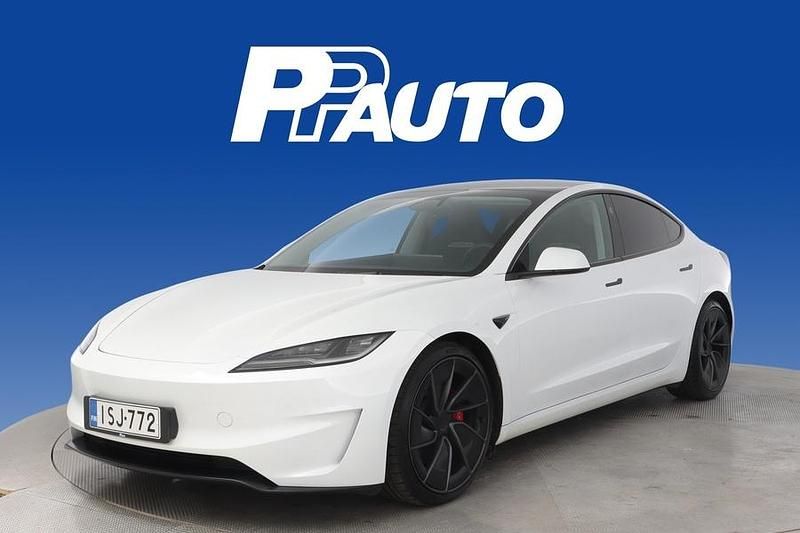 Valkoinen Käytetty 2024 Tesla Model 3 Performance Sedan | 52 490 € - Kuva 1/4