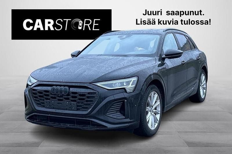 Käytetty 2024 Audi Q8 e-tron S-Line Katumaasturi | 46 800 € (Hieman kallis) - Kuva 1/4