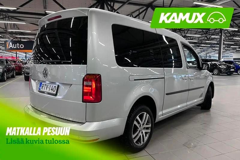 Käytetty VW Caddy Maxi Trendline 102 HP (75 kW) 2019 Hopea / harmaa Tila-auto