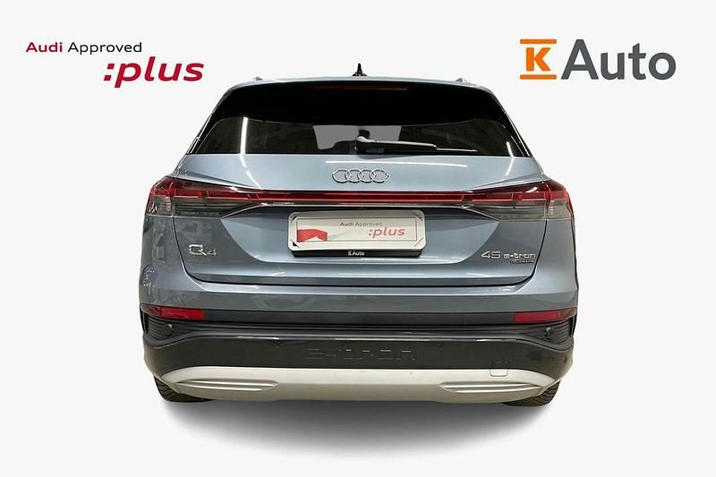 Käytetty Audi Q4 e-tron Advanced Plus 210 kW (286 HP) 2024 Sininen Katumaasturi