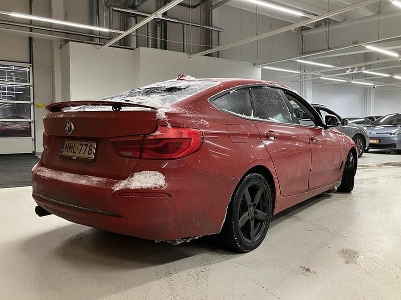 Käytetty BMW 320 Gran Turismo Sport Line 190 HP (139 kW) 2017 Sedan