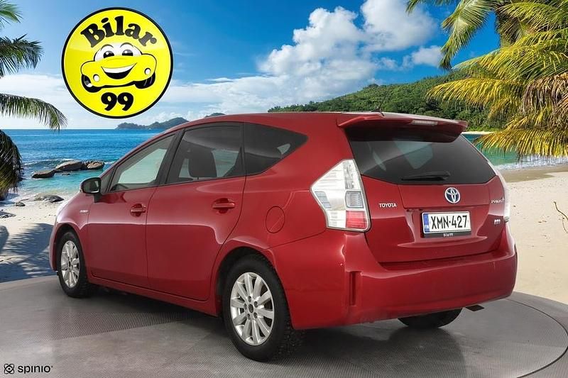 Käytetty Toyota Prius+ Sol 99 HP (72 kW) 2012 Tila-auto