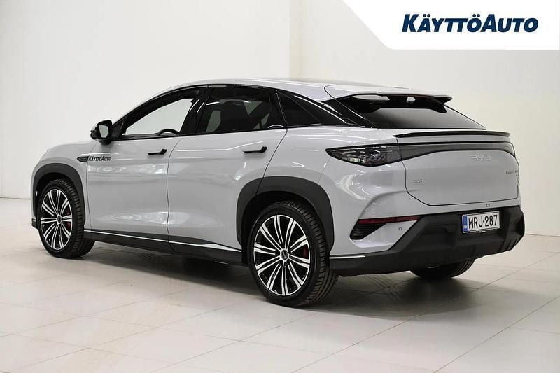 Käytetty BYD Sealion 7 389 kW (530 HP) 2025 Indigo grey Katumaasturi