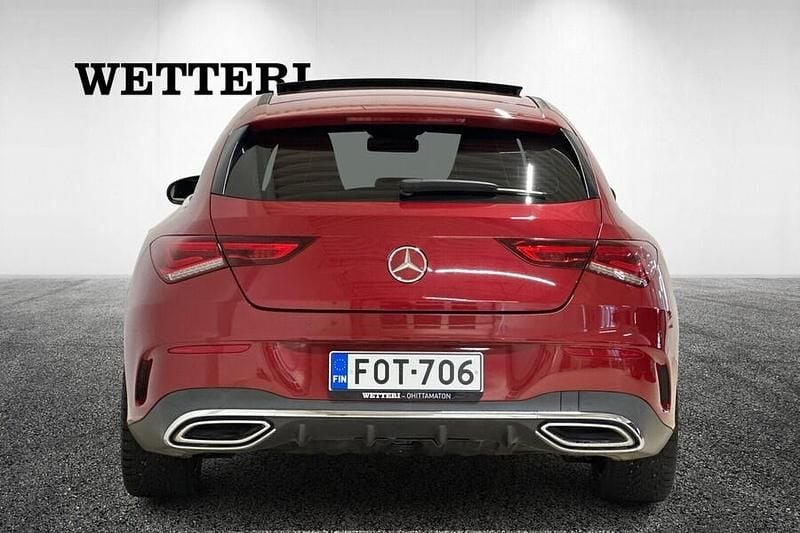 Käytetty Mercedes CLA250e Business 160 HP (117 kW) 2020 Punainen Sedan