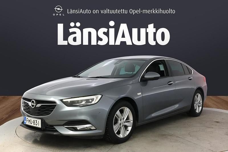 Käytetty Opel Insignia Innovation 165 HP (121 kW) 2017 Harmaa Viistoperä