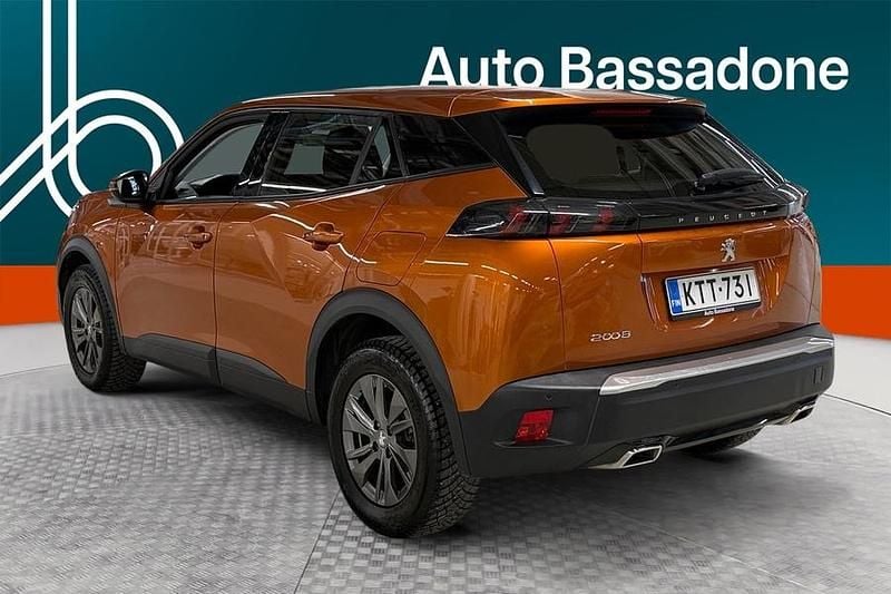 Käytetty Peugeot 2008 Active 131 HP (96 kW) 2020 Katumaasturi
