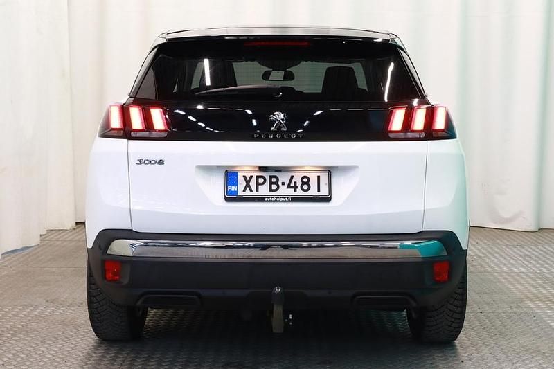 Käytetty Peugeot 3008 Allure 131 HP (96 kW) 2020 Katumaasturi