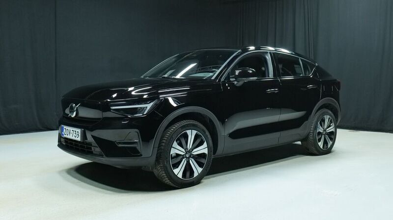 Met. musta Käytetty 2023 Volvo EC40 Core Katumaasturi | 36 800 € (Perustarjous) - Kuva 1/4