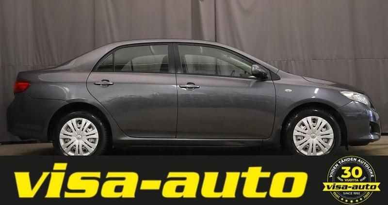 Käytetty Toyota Corolla Sol 124 HP (91 kW) 2009 Harmaa Sedan