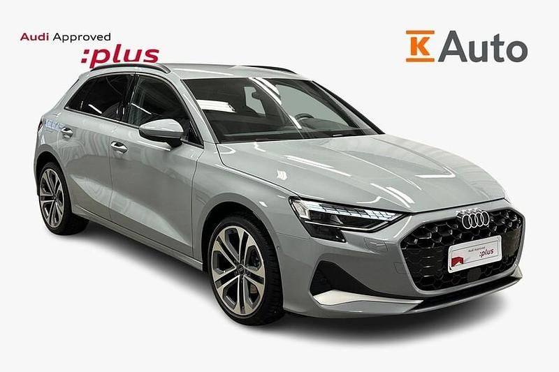 Käytetty 2025 Audi A3 Sportback Advanced Plus Viistoperä | 36 880 € - Kuva 1/3