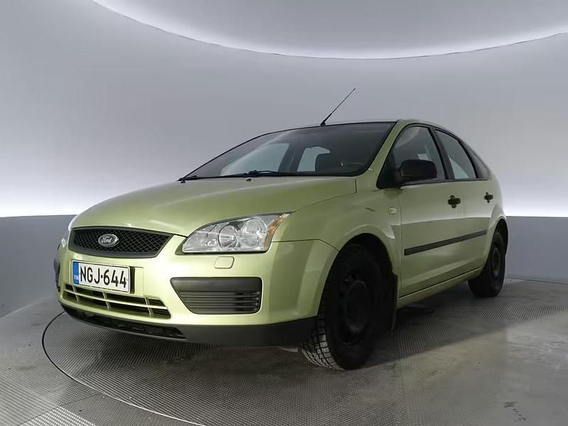 Käytetty Ford Focus ST 340 HP (250 kW) 2005 Punainen Viistoperä