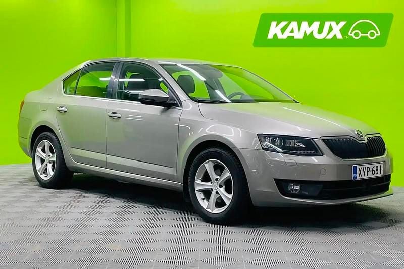Käytetty Skoda Octavia Elegance 140 HP (102 kW) 2014 Cappuccino beige metallic Sedan