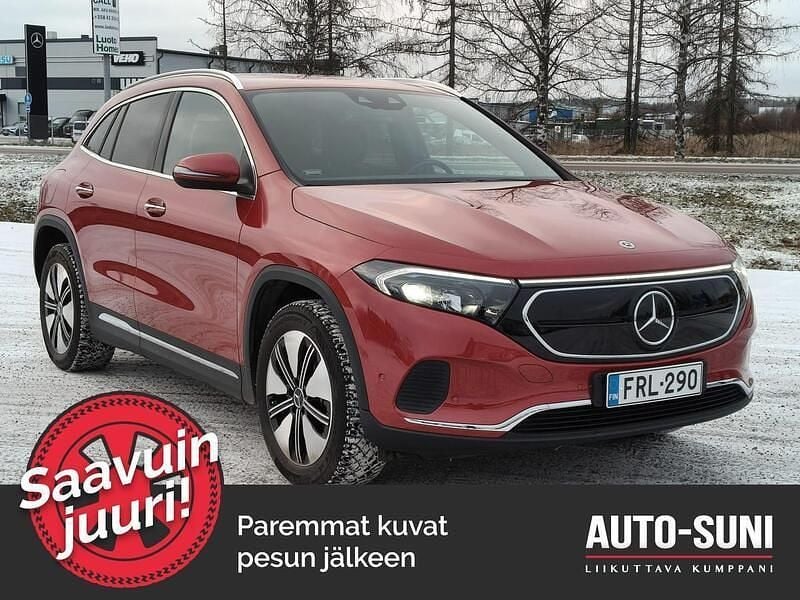 Punainen Käytetty 2023 Mercedes EQA350 Business Katumaasturi | 37 900 € - Kuva 1/3