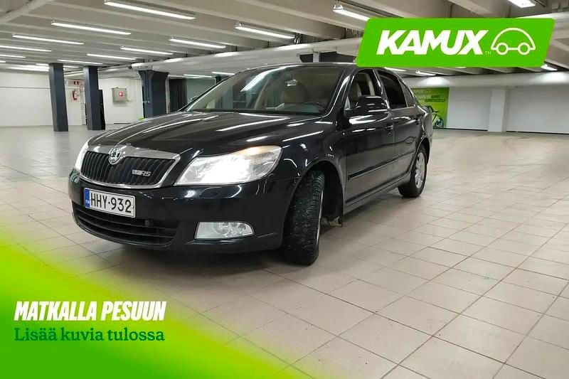 Käytetty Skoda Octavia Elegance 160 HP (117 kW) 2009 Musta Sedan