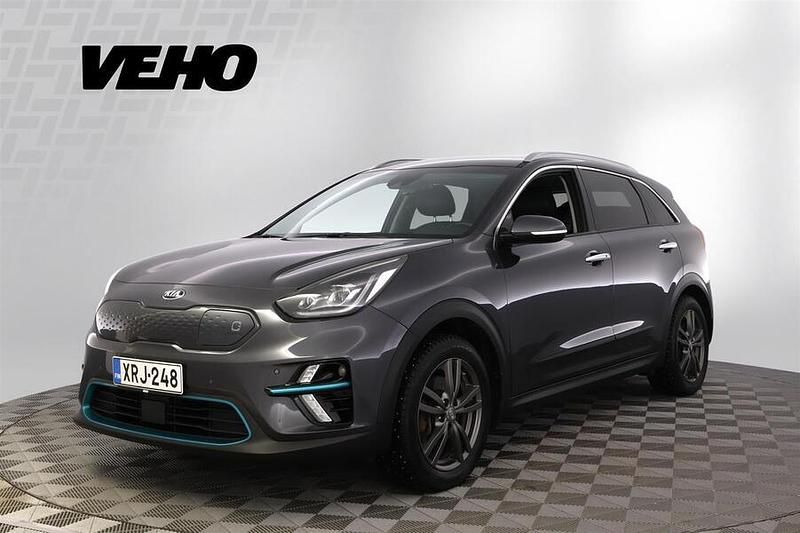 Käytetty Kia Niro Premium 150 kW (204 HP) 2020 Harmaa Katumaasturi