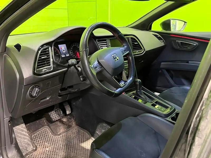 Käytetty Seat Leon ST Business 150 HP (110 kW) 2018 Musta Farmari