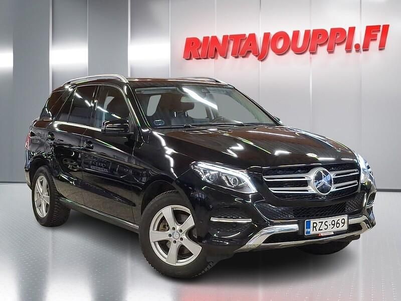 Käytetty Mercedes GLE350 258 HP (189 kW) 2017 Musta Katumaasturi