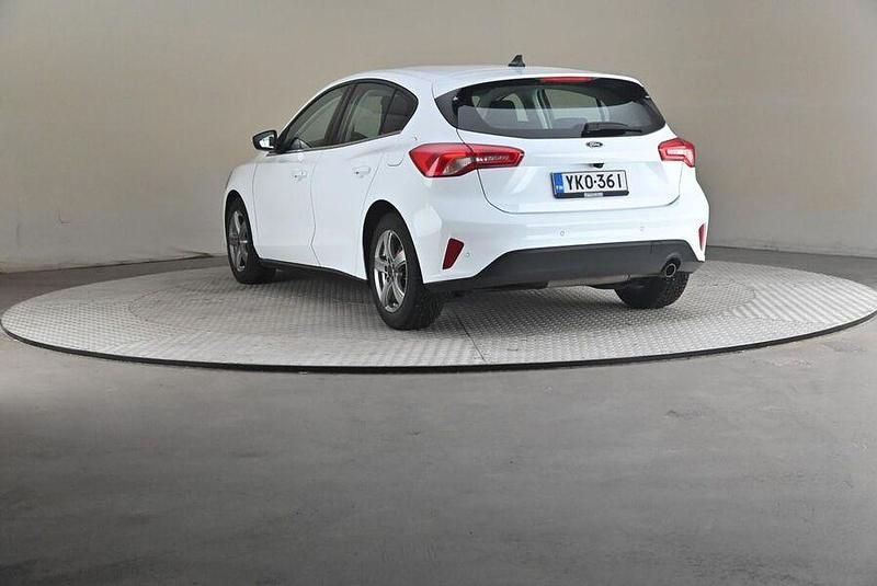 Käytetty Ford Focus Trend 120 HP (88 kW) 2020 Viistoperä
