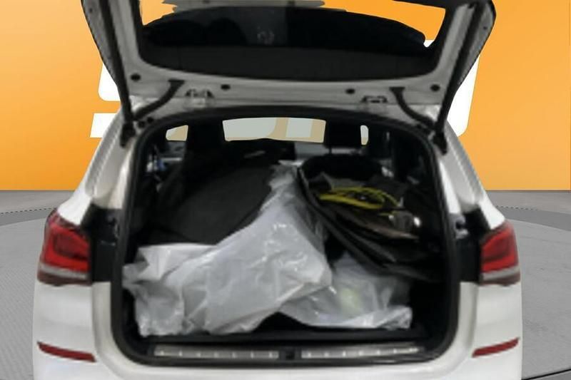 Käytetty BMW X1 M Sport 220 HP (161 kW) 2022 Katumaasturi